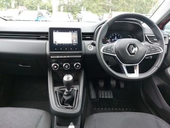 Used Renault Clio 2022 for sale - 75914656: Photo
