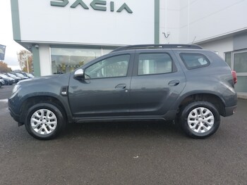 Used Dacia Duster 2022 for sale - 76465316: Photo