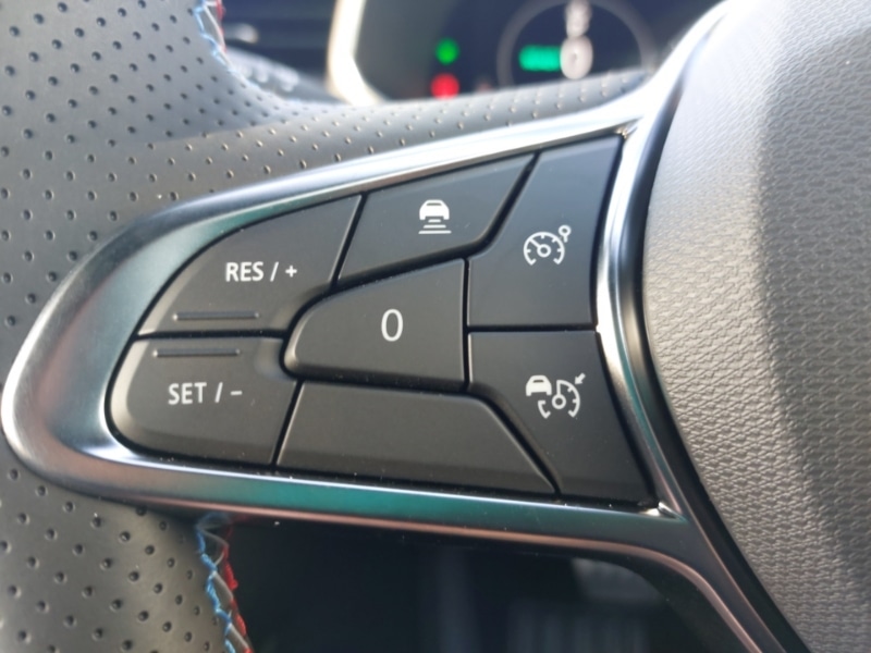 Used Renault Clio 2026 for sale - 78037225: Photo 17