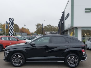 Used Hyundai KONA 2023 for sale - 76264842: Photo 4