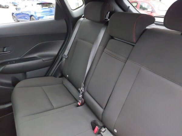 Used Hyundai KONA 2023 for sale - 76264842: Photo 6