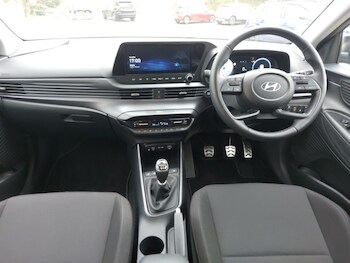 Used Hyundai BAYON 2025 for sale - 78460599: Photo