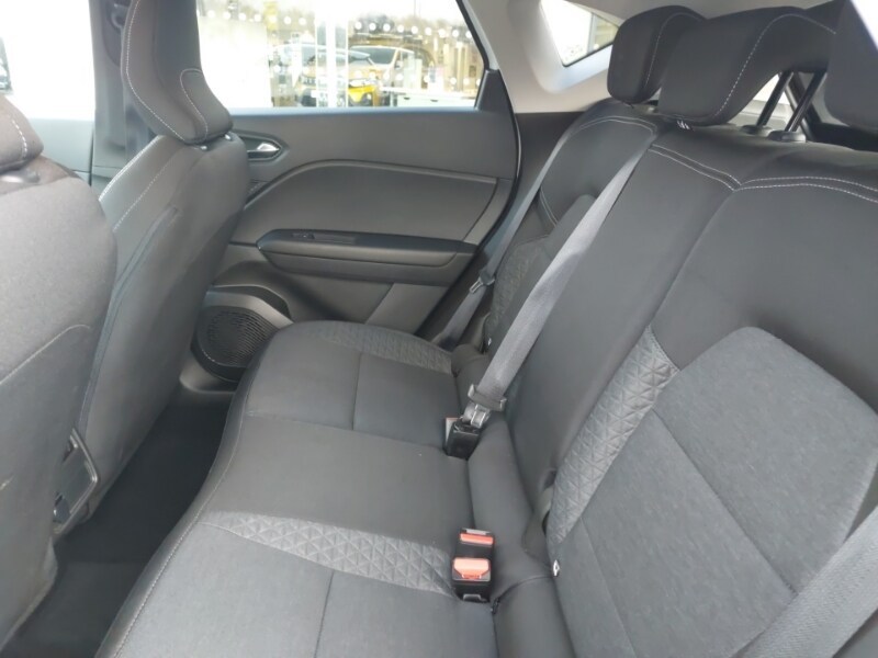 Used Renault Captur 2023 for sale - 78211291: Photo 6