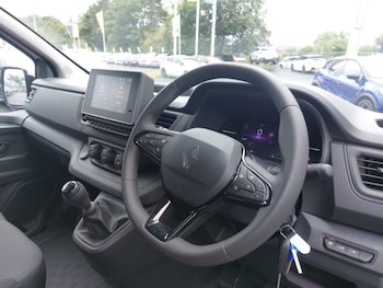 Used Renault Trafic 2026 for sale - 79427946: Photo