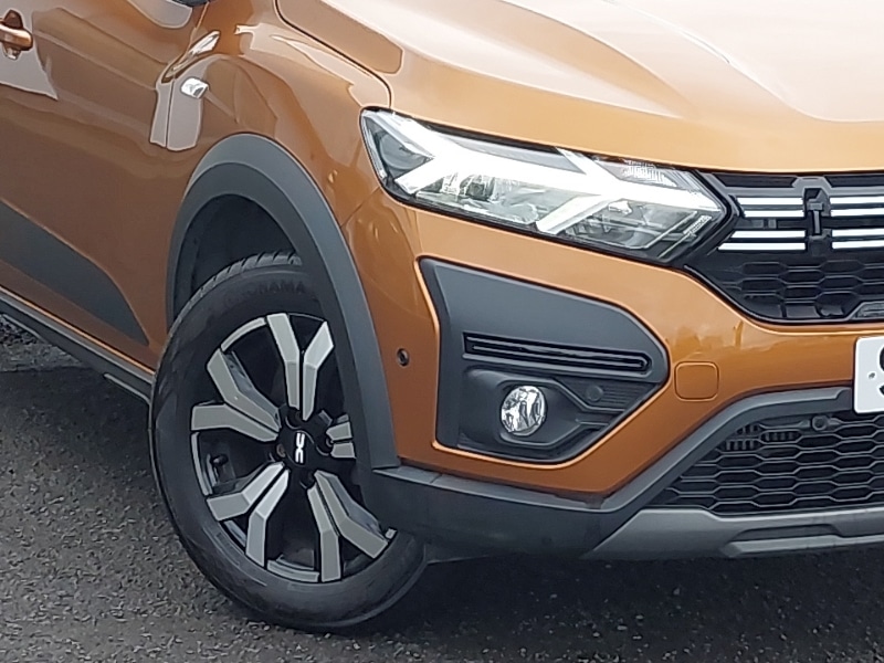 Used Dacia Sandero Stepway 2023 for sale - 77823071: Photo 9