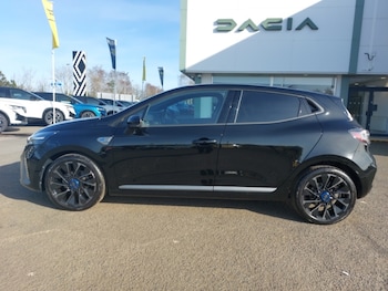 Used Renault Clio 2024 for sale - 77956733: Photo