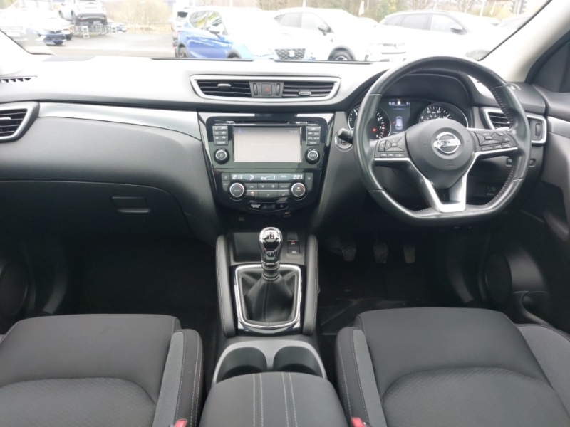 Used Nissan Qashqai 2018 for sale - 78013696: Photo 2