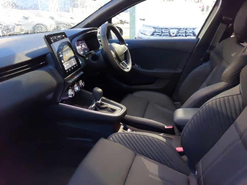 Used Renault Clio 2025 for sale - 77147055: Photo 5