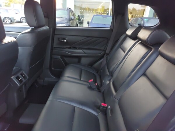 Used Mitsubishi Outlander 2018 for sale - 76244347: Photo 6