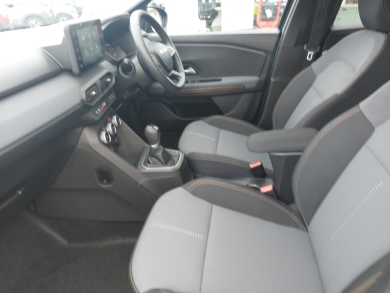 Used Dacia Jogger 2024 for sale - 76465320: Photo 5