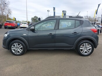 Used Dacia Sandero Stepway 2023 for sale - 78054471: Photo