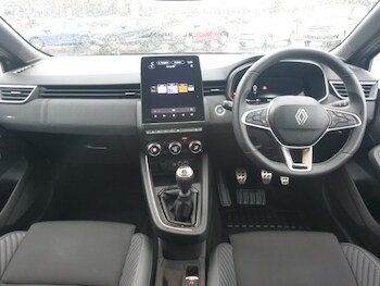 Used Renault Clio 2024 for sale - 77568996: Photo