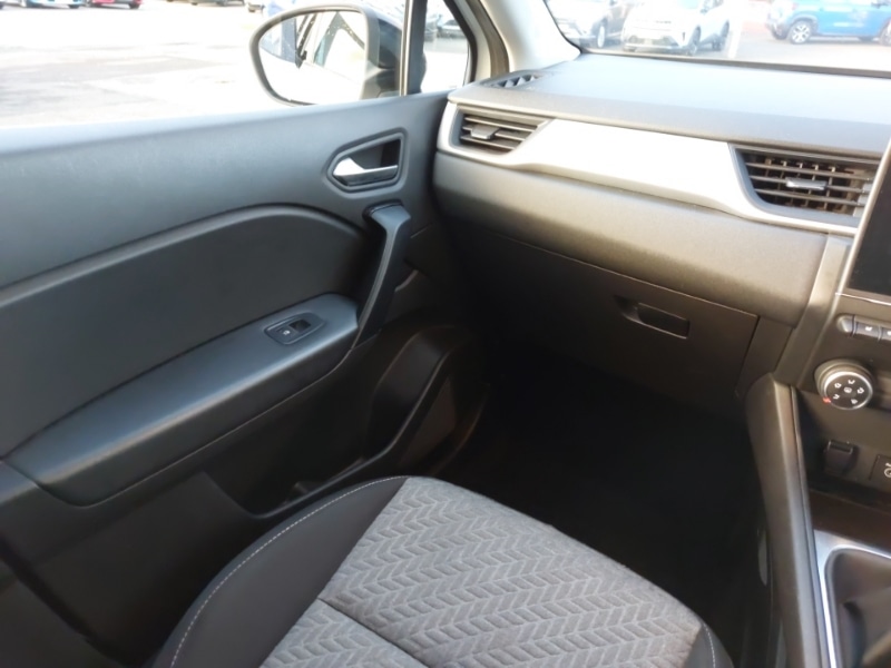 Used Renault Captur 2022 for sale - 76397579: Photo 10