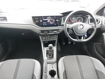 Used Volkswagen Polo 2018 for sale - 79562013: Photo