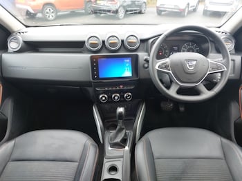 Used Dacia Duster 2022 for sale - 76331938: Photo 2