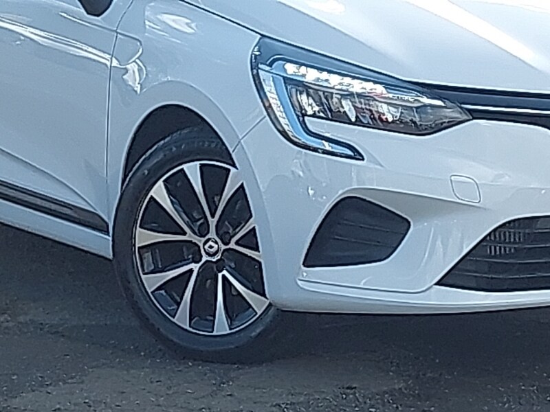 Used Renault Clio 2023 for sale - 78151626: Photo 9