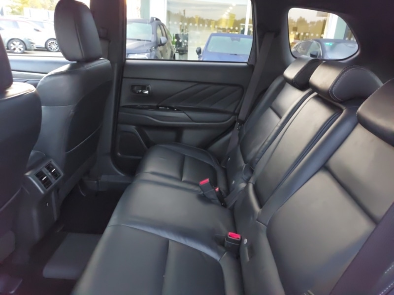 Used Mitsubishi Outlander 2018 for sale - 76518759: Photo 6