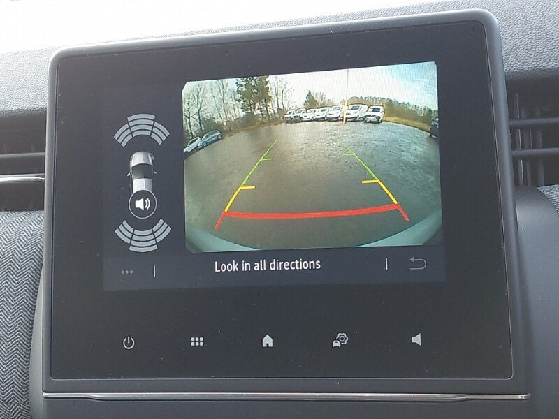 Used Renault Clio 2025 for sale - 77907902: Photo 11