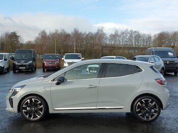 Used Renault Clio 2025 for sale - 77907902: Photo