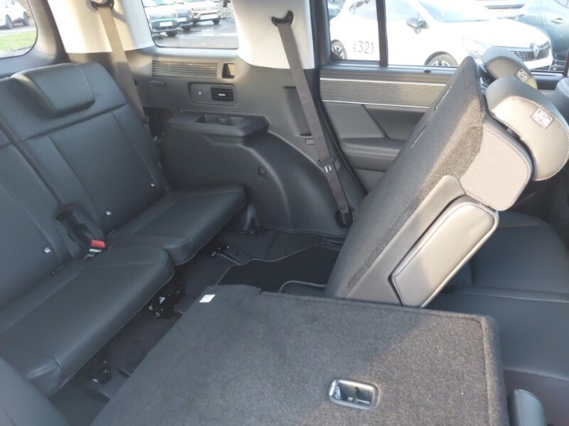 Used Hyundai Santa Fe 2025 for sale - 77585175: Photo 19