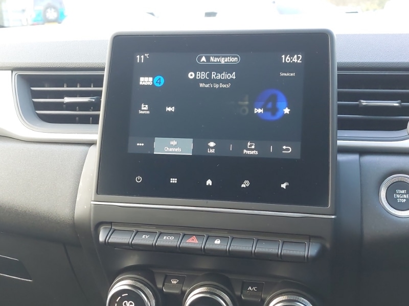 Used Renault Captur 2023 for sale - 77922663: Photo 17