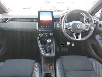 Used Renault Clio 2025 for sale - 77568989: Photo