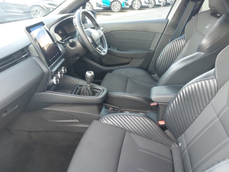 Used Renault Clio 2025 for sale - 77568989: Photo 5