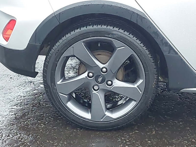 Used Ford Fiesta 2019 for sale - 76613829: Photo 12