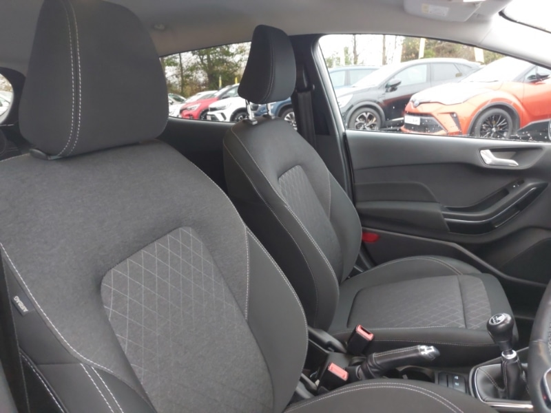 Used Ford Fiesta 2019 for sale - 76613829: Photo 15