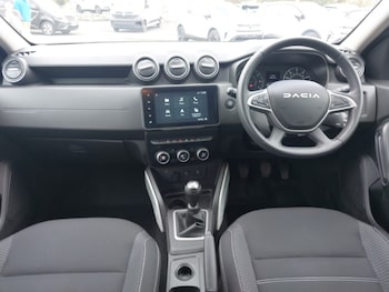 Used Dacia Duster 2023 for sale - 78211307: Photo