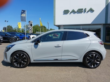 Used Renault Clio 2025 for sale - 79185841: Photo