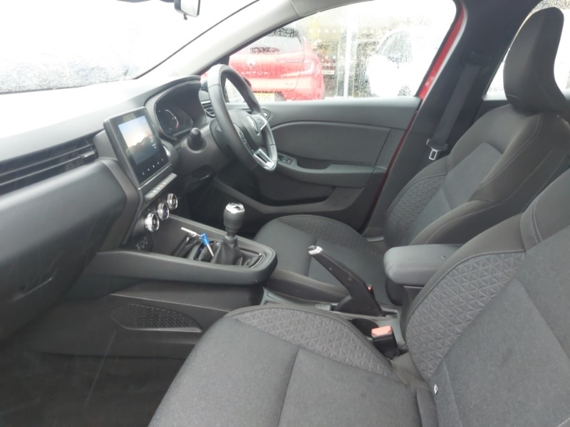 Used Renault Clio 2023 for sale - 76834595: Photo 5