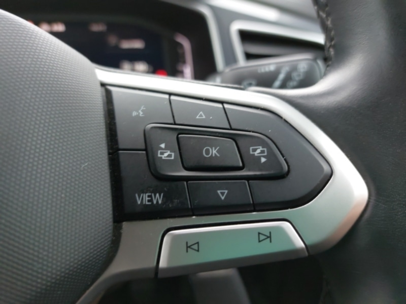 Used Volkswagen T-Roc 2022 for sale - 76071176: Photo 18