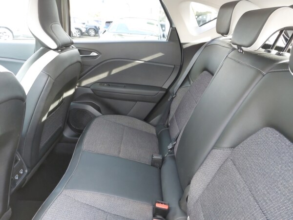 Used Renault Captur 2022 for sale - 76225779: Photo 6