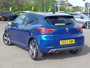 Used Renault Clio 2023 for sale - 78523171: Photo