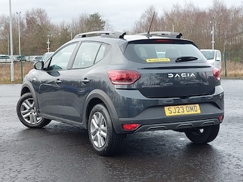 Used Dacia Sandero Stepway 2023 for sale - 77531339: Photo