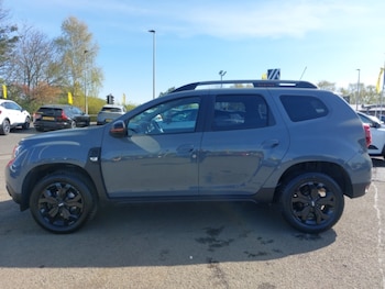 Used Dacia Duster 2023 for sale - 78355502: Photo