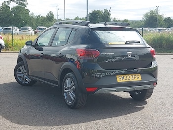 Used Dacia Sandero Stepway 2022 for sale - 75562379: Photo