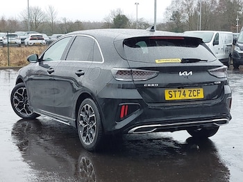 Used Kia Ceed 2025 for sale - 77992649: Photo