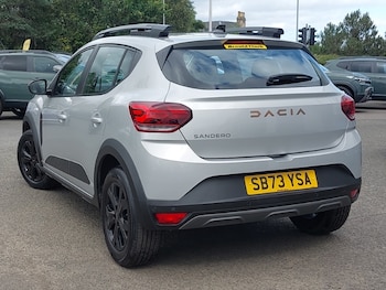 Used Dacia Sandero Stepway 2023 for sale - 75501048: Photo