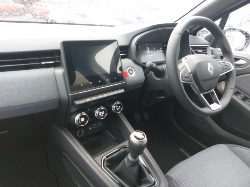 Used Renault Clio 2025 for sale - 76847007: Photo 11