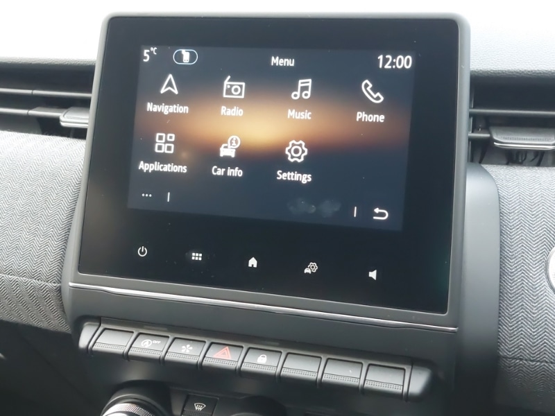 Used Renault Clio 2025 for sale - 76847007: Photo 16