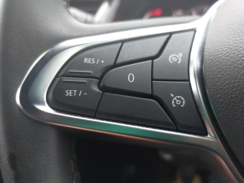 Used Renault Captur 2023 for sale - 76456081: Photo 19