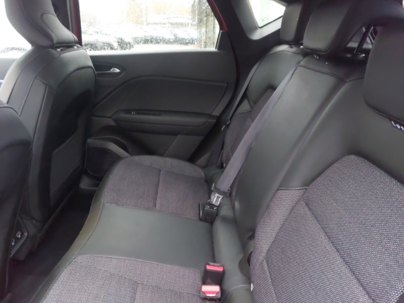 Used Renault Captur 2023 for sale - 76456081: Photo 6