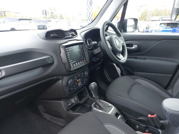 Used Jeep Renegade 2023 for sale - 76282138: Photo 5