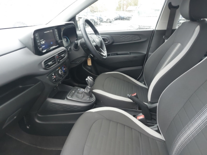 Used Hyundai i10 2024 for sale - 76150493: Photo 5