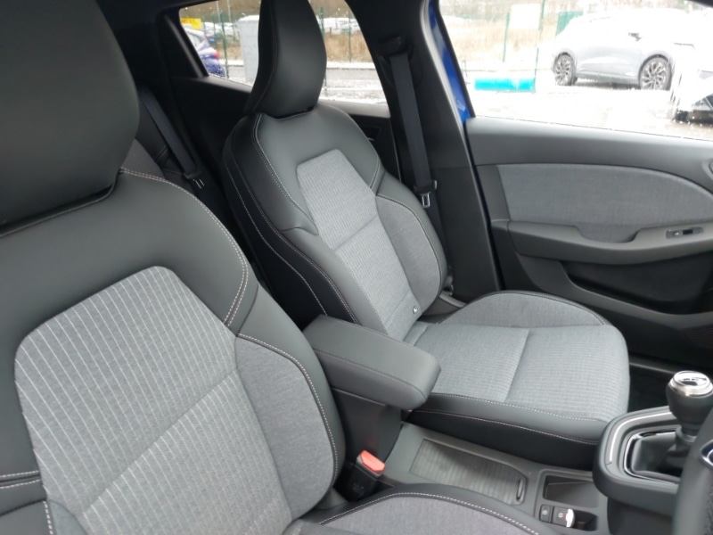 Used Renault Clio 2025 for sale - 77150353: Photo 13