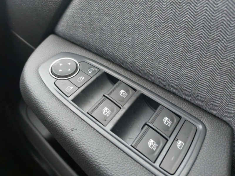 Used Renault Clio 2025 for sale - 77150353: Photo 14