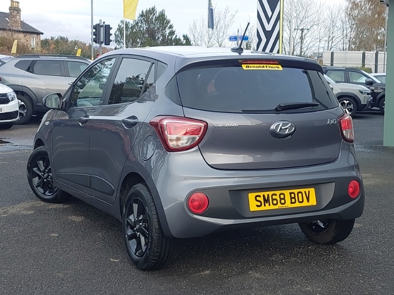 Used Hyundai i10 2018 for sale - 76471488: Photo 3