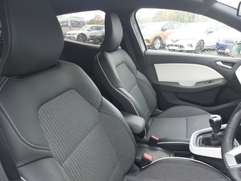 Used Renault Clio 2022 for sale - 76348177: Photo 15